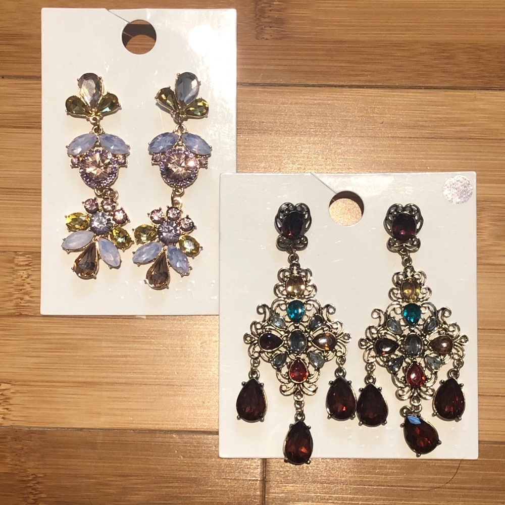 ❌SOLD❌ Victorian style chandelier drop earrings